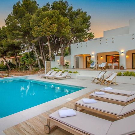 Villa Mastella By Abahana Luxe Теулада Екстериор снимка